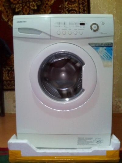 Лот: 5415654. Фото: 1. Стиральная машина Samsung. Стиральные машины