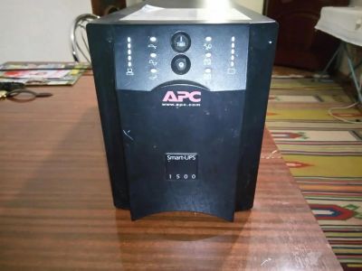 Лот: 11111352. Фото: 1. Apc smart ups 1500 чистый синус. ИБП, аккумуляторы для ИБП