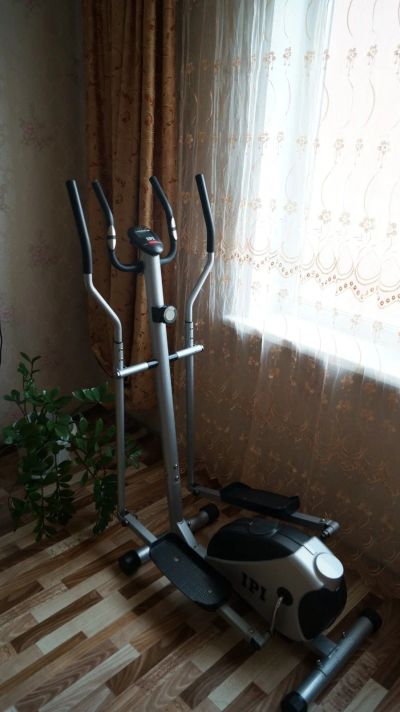 Лот: 14553063. Фото: 1. Тренажер. Эллиптические, степперы, гребные