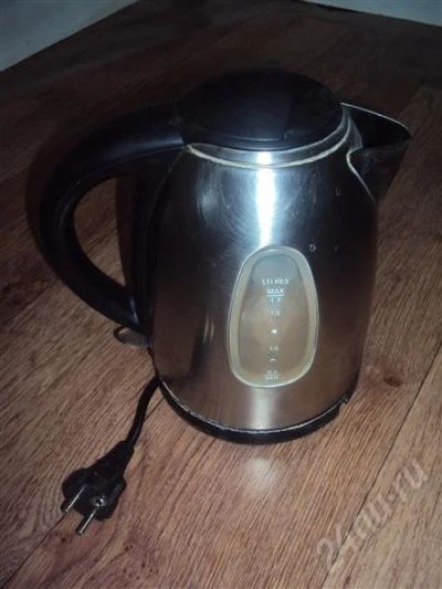 Лот: 648580. Фото: 1. Электрочайник Philips. Чайники, кофемашины, кулеры