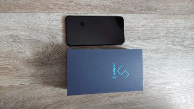 Лот: 17202601. Фото: 1. Asus zenfone 5. Смартфоны