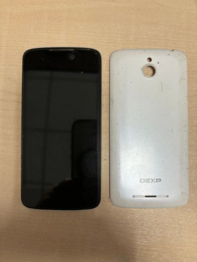 Лот: 24627249. Фото: 1. №1812 . Смартфон Dexp ixion M... Смартфоны