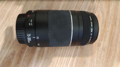 Лот: 17977976. Фото: 1. Объектив Canon ef 75-300 новый. Объективы