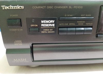Лот: 19849771. Фото: 1. Проигрыватель СD дисков Technics... CD-проигрыватели и чейнджеры