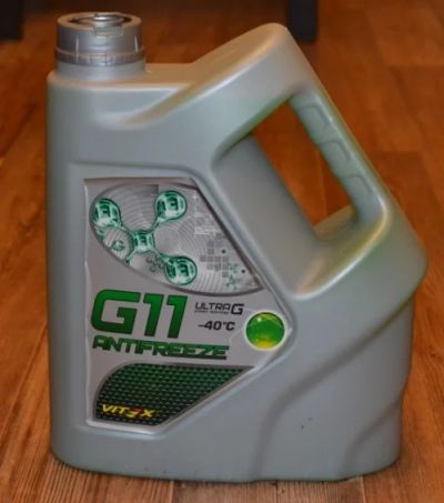 Лот: 6421615. Фото: 1. Антифриз зеленый Vitex ultra G11... Масла, жидкости
