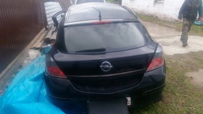 Лот: 7613655. Фото: 1. Opel Astra/ H класса 2007 год... Авто в разбор