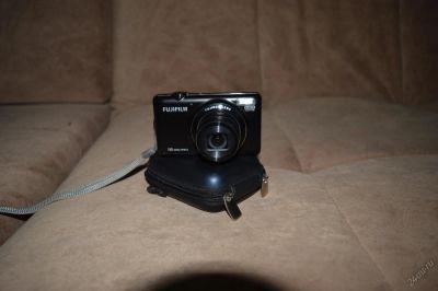 Лот: 5528292. Фото: 1. фотоаппарат+цифровая фоторамка. Цифровые компактные