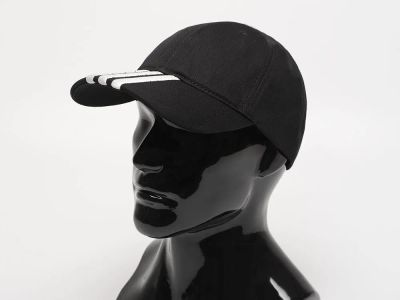 Лот: 22156641. Фото: 1. Кепка Adidas. Шарфы, платки