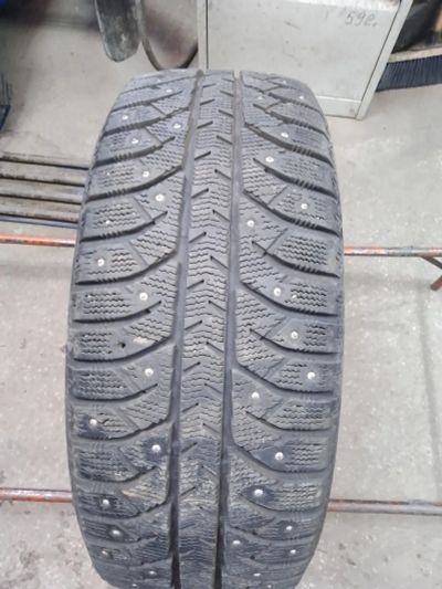 Лот: 24875715. Фото: 1. 1шт 205-55-16 Bridgestone Ice... Шины