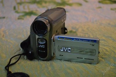 Лот: 2534460. Фото: 1. Видеокамера JVC GR-D770E. Видеокамеры