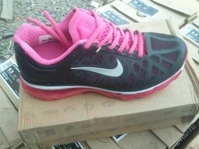 Лот: 1818183. Фото: 1. женская обувь,кроссовки nike(найк... Кеды, кроссовки, слипоны