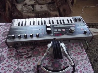 Лот: 5037717. Фото: 1. Korg Microkorg mk1. Клавишные