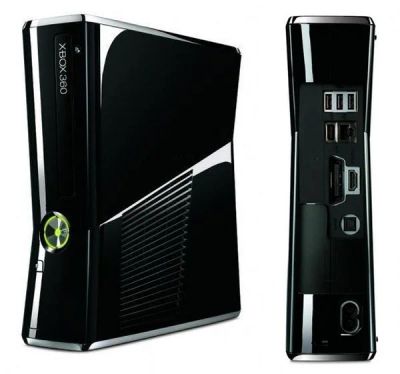 Лот: 7454454. Фото: 1. XBOX 360 slim. Игровые приставки, консоли
