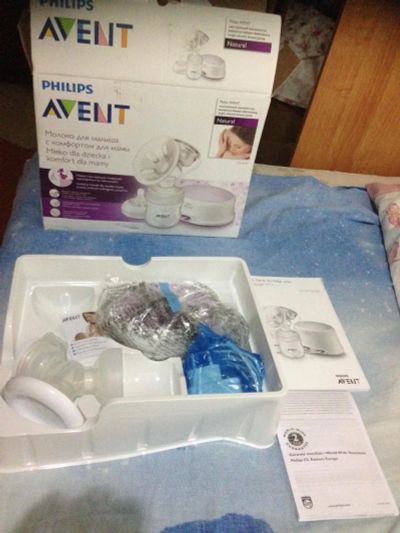 Лот: 7825821. Фото: 1. Avent SCF332 молокоотсос электрический... Всё для кормления