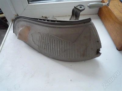 Лот: 454431. Фото: 1. габариты\поворотники на TOYOTACARINA. Оптика и освещение