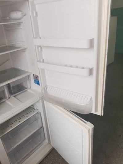 Лот: 22227016. Фото: 1. Холодильник. Холодильники, морозильные камеры