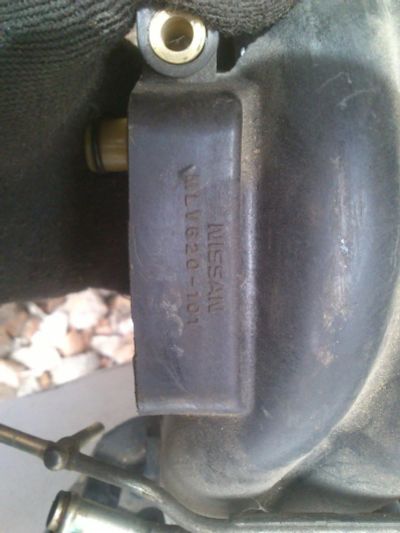 Лот: 9501199. Фото: 1. Коллектор впускной, 2.0 Nissan... Двигатель и элементы двигателя