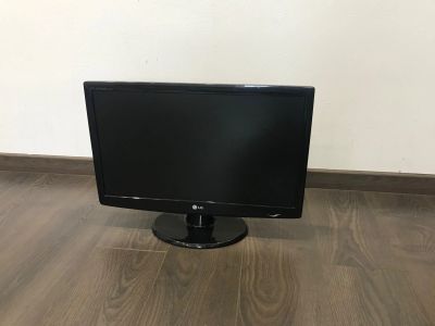 Лот: 15959126. Фото: 1. Монитор lg 23 дюйма. ЖК-мониторы