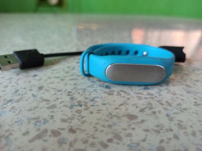 Лот: 16837305. Фото: 1. Браслет Mi 1. Браслеты