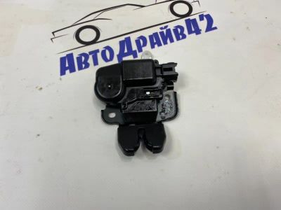 Лот: 21712867. Фото: 1. замок багажника Nissan Tiida C11. Двигатель и элементы двигателя