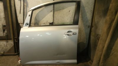 Лот: 11903678. Фото: 1. дверь передняя левая Toyota Ractis. Кузов