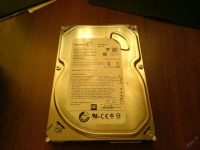 Лот: 5733934. Фото: 1. Жесткий диск Seagate на 500 Гб... Жёсткие диски (HDD)