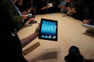 Лот: 1832614. Фото: 1. the new iPad (iPad 3) 16gb wi-fi... Планшеты