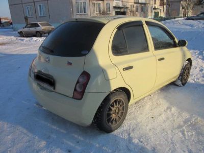 Лот: 9826047. Фото: 1. Продам Nissan March 2004 года. Автомобили