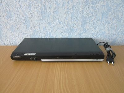Лот: 24593553. Фото: 1. DVD плеер с караоке Samsung P361K... DVD, Blu-Ray плееры