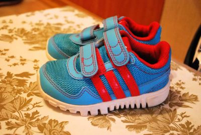 Лот: 5307053. Фото: 1. Кроссовки Adidas 22. Кеды, кроссовки