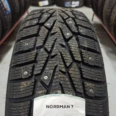 Лот: 24397585. Фото: 1. Зимняя резина 175/65 R-15 "Ikon... Шины