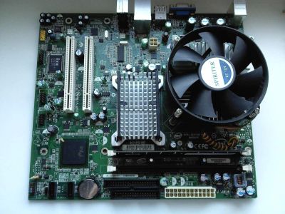 Лот: 4708382. Фото: 1. Материнская плата Intel D945GCPE. Материнские платы