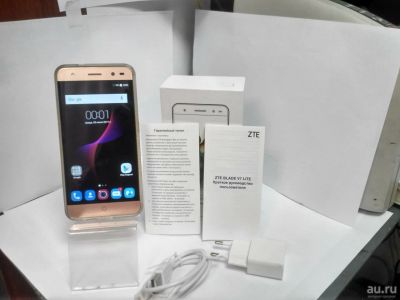 Лот: 9892141. Фото: 1. Продам смартфон ZTE Blade V7 Lite... Смартфоны