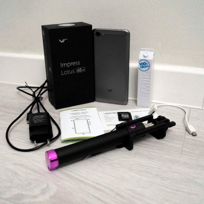 Лот: 11007861. Фото: 1. Vertex Impress Lotus 4g+отпечаток... Смартфоны
