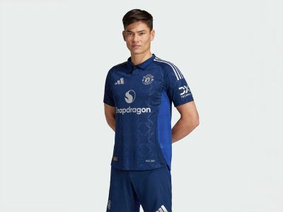 Лот: 25338180. Фото: 1. Футбольная форма Adidas FC Man... Форма