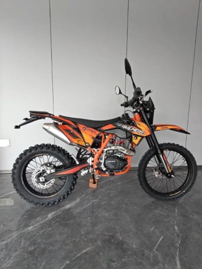 Лот: 25620638. Фото: 1. Мотоцикл Regulmoto ATHLETE PR... Мотоциклы