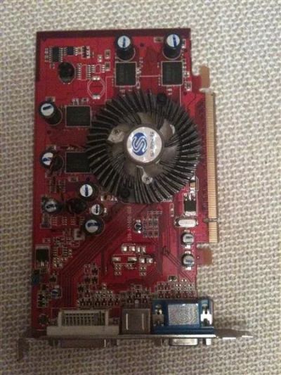 Лот: 830203. Фото: 1. Видеокарта Sapphire RADEON X550... Видеокарты