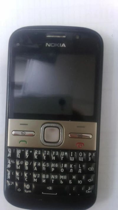 Лот: 11223970. Фото: 1. Nokia E5. Другое (смартфоны, связь, навигация)