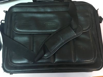Лот: 19159577. Фото: 1. Б/У кожаная сумка для ноутбука... Клавиатуры для ноутбуков