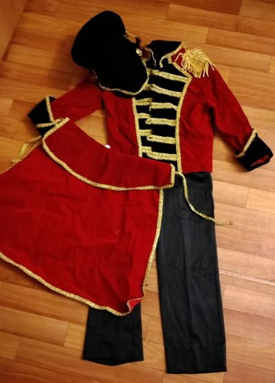 Лот: 18399588. Фото: 1. Новогодний костюм Гусара. Детские карнавальные, праздничные костюмы