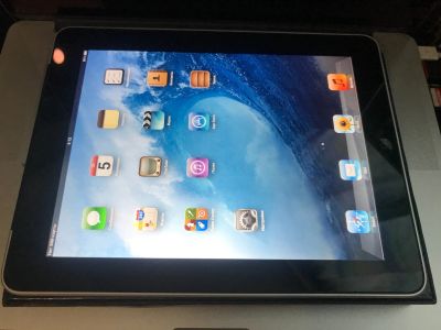 Лот: 12953178. Фото: 1. iPad 64gb 3g. Планшеты