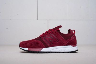 Лот: 11617845. Фото: 1. Кроссовки New Balance 247. Кеды, кроссовки, слипоны