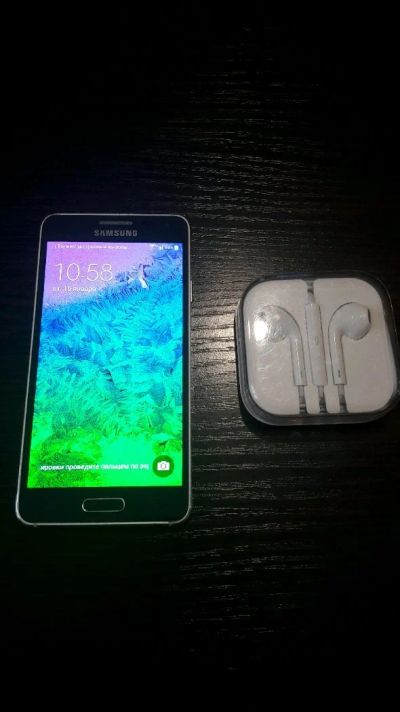 Лот: 10895929. Фото: 1. Samsung Alpha 32gb (без обмена... Кнопочные мобильные телефоны