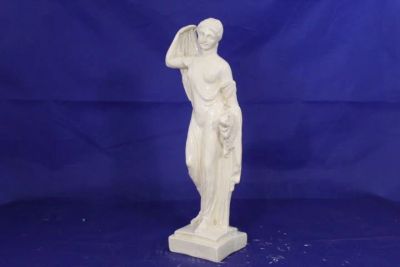 Лот: 19282589. Фото: 1. Статуэтка статуя Геры, богини... Фигурки, статуэтки