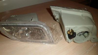 Лот: 2195401. Фото: 1. противотуманная фара тойота корона... Оптика и освещение