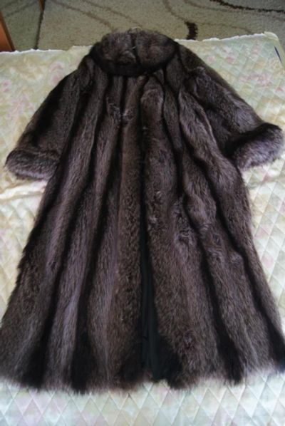 Лот: 6203579. Фото: 1. шуба енотовая. Верхняя одежда