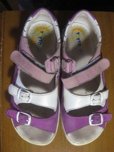 Лот: 16292005. Фото: 1. Сандалики Totto 34р (21,7). Сандалии