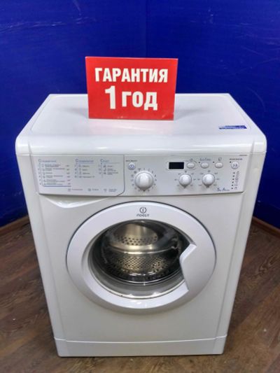 Лот: 13985891. Фото: 1. Стиральная машина indesit iwsd... Стиральные машины