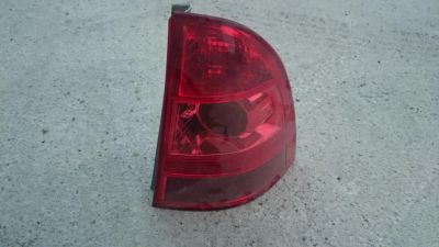 Лот: 10743359. Фото: 1. Фонарь задний правый toyota corolla... Оптика и освещение