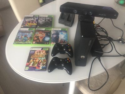 Лот: 17556382. Фото: 1. игровая консоль XBOX 360. Игровые приставки, консоли